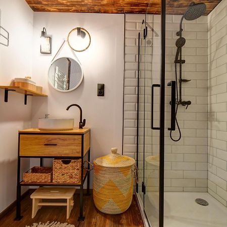 Tiche Misto Glamping Hotel Slapy Kültér fotó