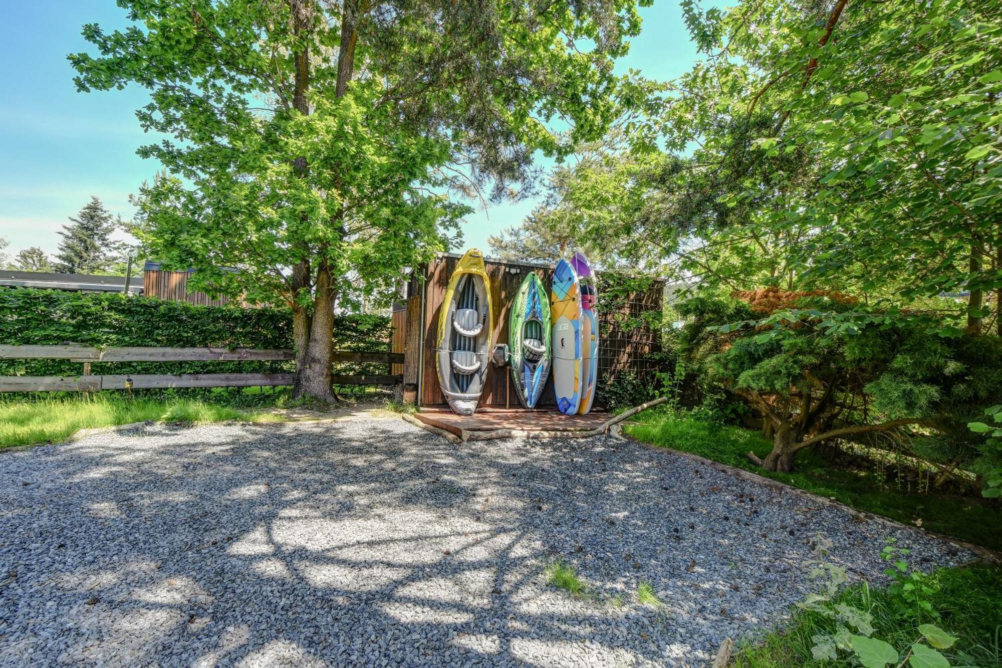 Tiche Misto Glamping Hotel Slapy Kültér fotó